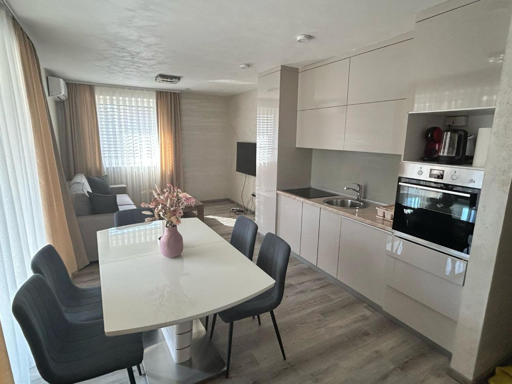 Moste With Pool & Ev Station Apartamento Liubliana