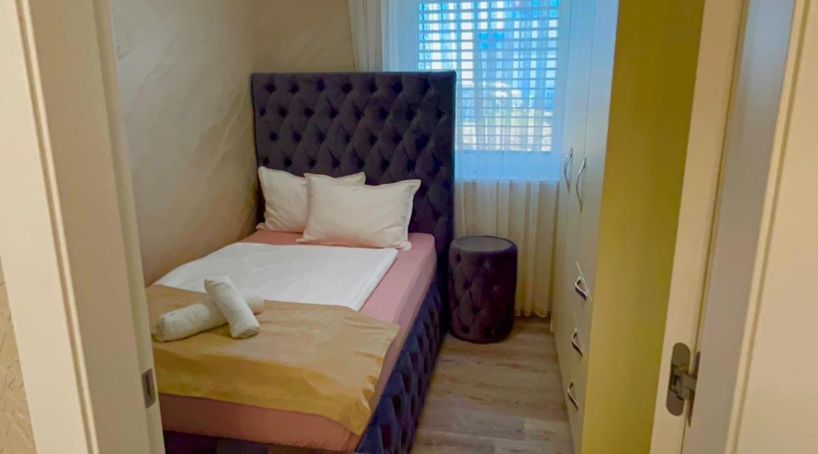 Moste With Pool & Ev Station Appartement *