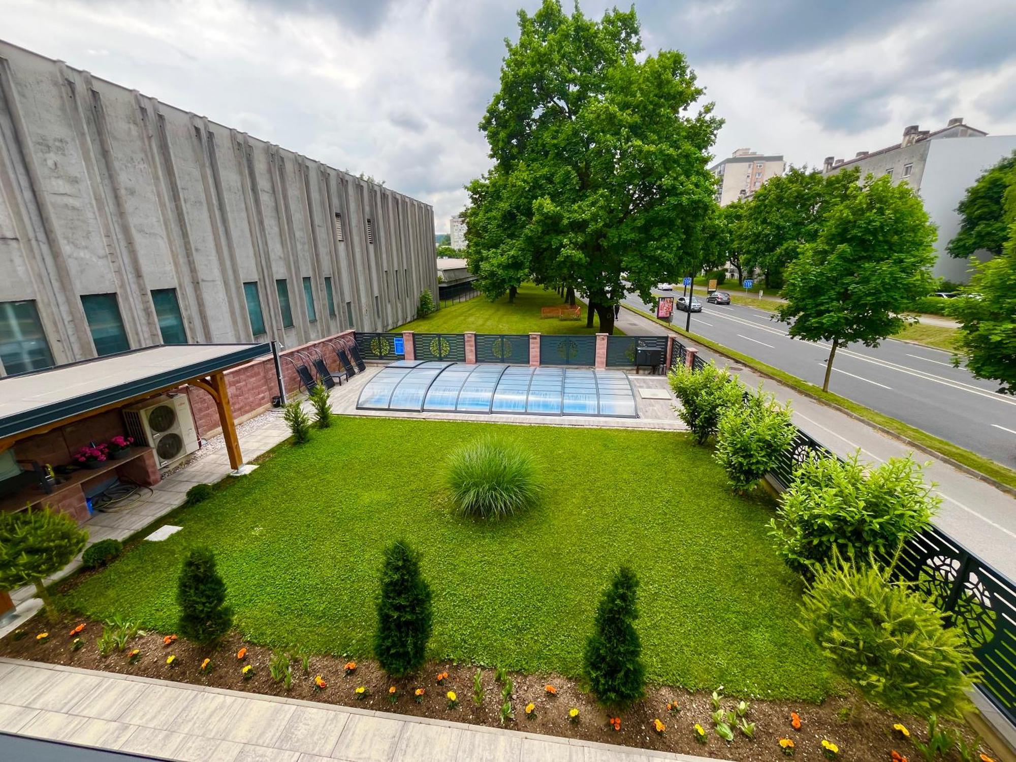 Moste With Pool & Ev Station *